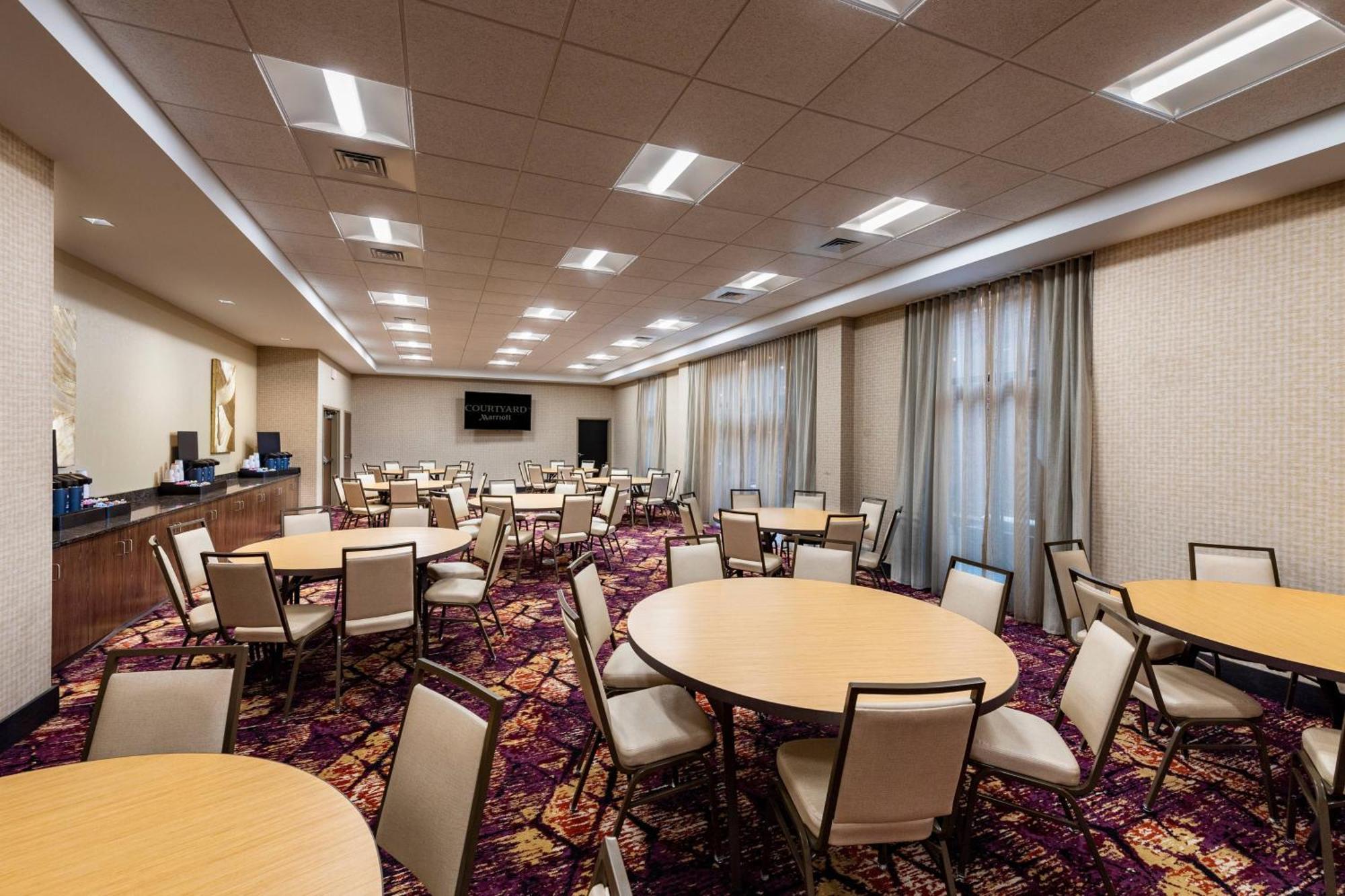 Courtyard Winston-Salem Downtown Otel Dış mekan fotoğraf