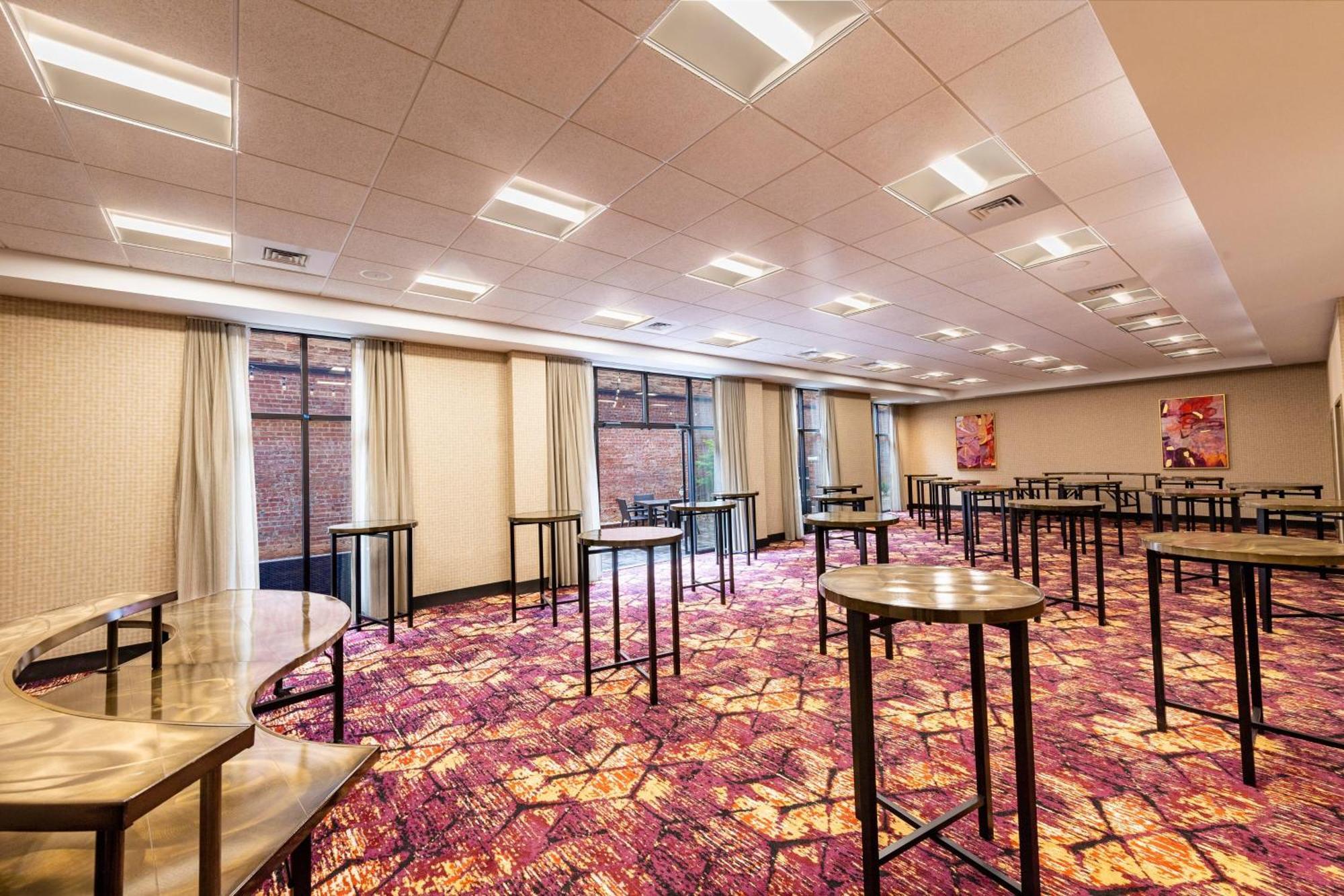 Courtyard Winston-Salem Downtown Otel Dış mekan fotoğraf